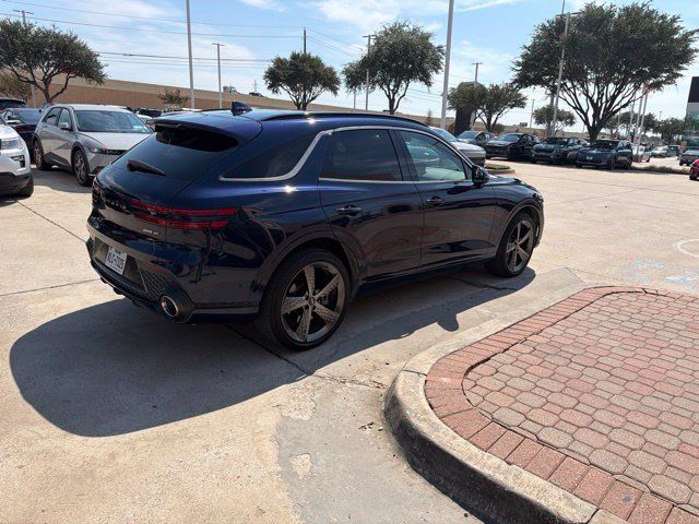 Used 2022 Genesis GV70 3.5T Sport w/ Sport Prestige Package AWD/4WD image 5