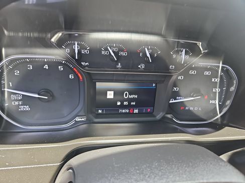 Used 2019 GMC Sierra 1500 SLT w/ SLT Premium Plus Package AWD/4WD image 15