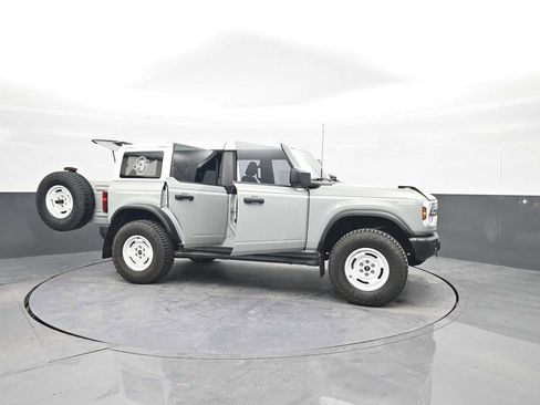 Used 2023 Ford Bronco Heritage Edition image 86
