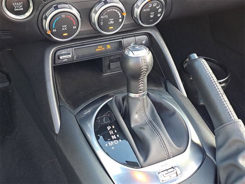 Used 2022 MAZDA MX-5 Miata RF Grand Touring w/ Weather Package image 19