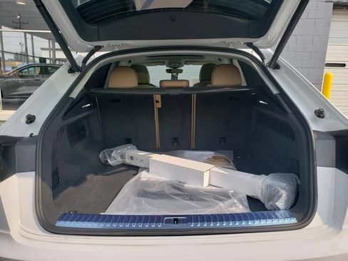 New 2026 Audi Q8 Prestige AWD/4WD image 5