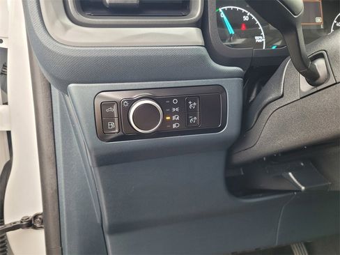 Used 2023 Ford Maverick XL image 25