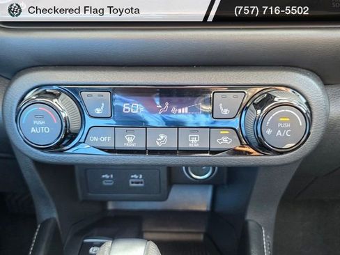 Used 2024 Nissan Kicks SR w/ SR Premium Package image 18