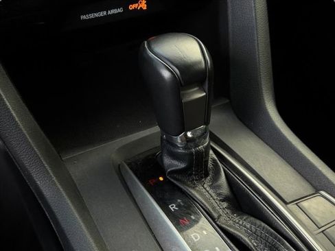 Used 2021 Honda Civic Sport image 18