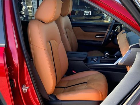 Used 2025 MAZDA CX-70 3.3 Turbo S w/ Premium Plus image 8