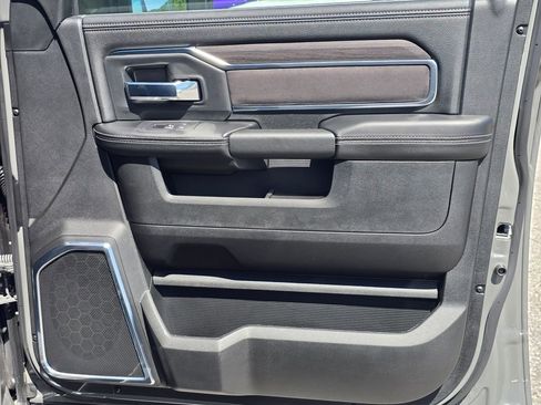 New 2026 RAM 2500 Laramie AWD/4WD image 35