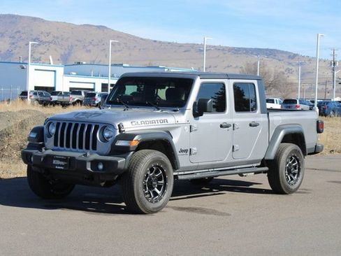 Used 2020 Jeep Gladiator Sport w/ Quick Order Package 24S AWD/4WD image 8