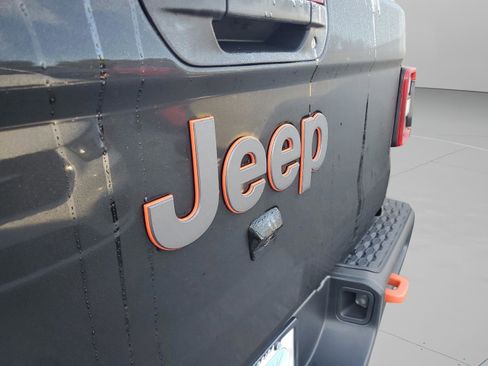 New 2026 Jeep Gladiator Mojave AWD/4WD image 9