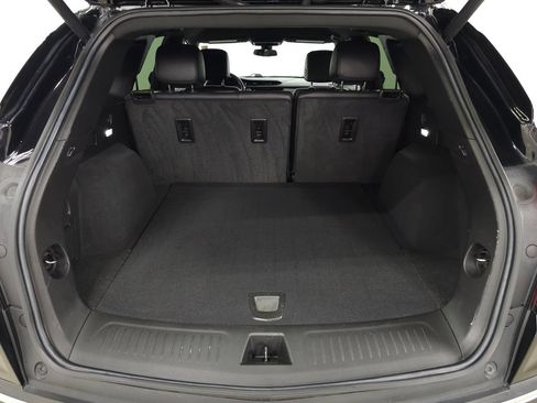 Used 2023 Cadillac XT5 Luxury AWD/4WD image 5