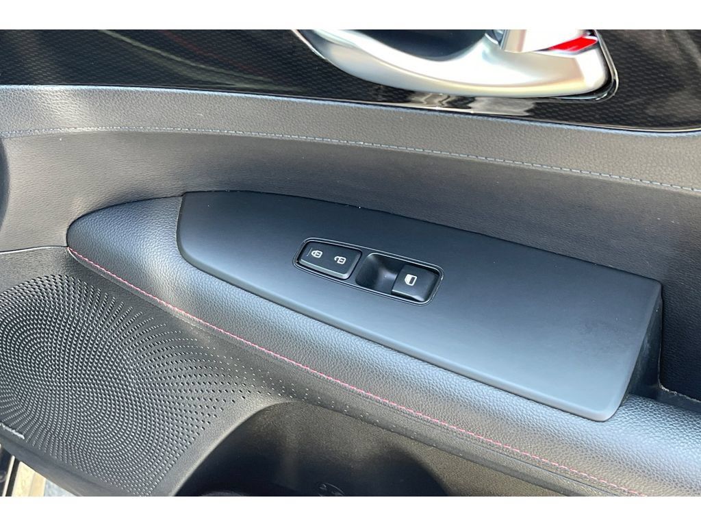 Used 2022 Kia Forte GT FWD image 22