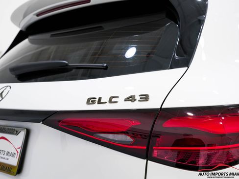 Used 2024 Mercedes-Benz GLC 43 AMG 4MATIC image 20