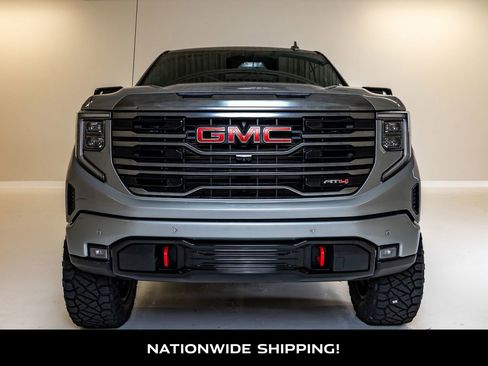 Used 2024 GMC Sierra 1500 AT4 w/ Technology Package AWD/4WD image 4