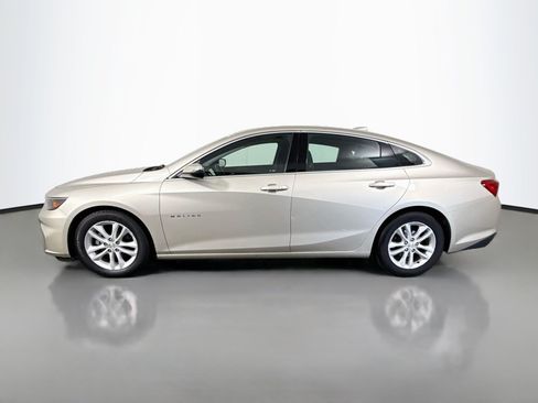 Used 2016 Chevrolet Malibu LT w/ Driver Confidence Package FWD image 6