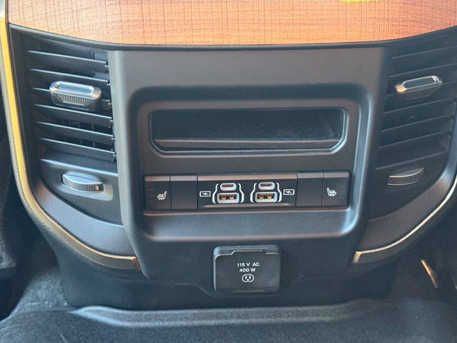 Used 2024 RAM 3500 Limited AWD/4WD image 19
