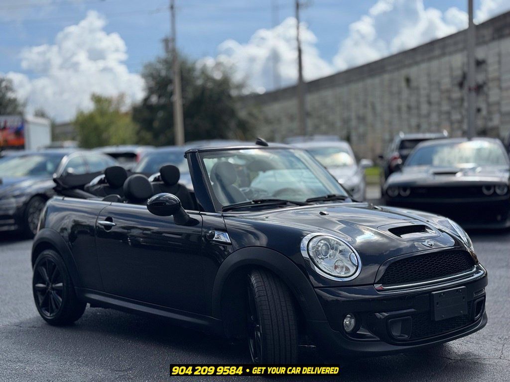 Used 2014 MINI Cooper S FWD image 11