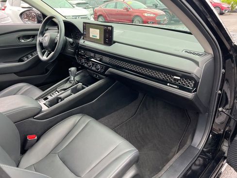 Used 2023 Honda Accord Touring image 27