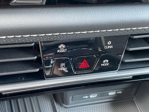 New 2026 Volkswagen Atlas Cross Sport SEL R-Line AWD/4WD image 10