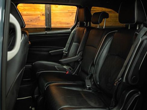 Used 2023 Honda Odyssey Elite image 11