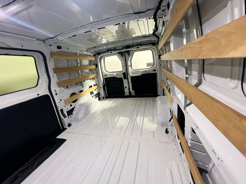 Used 2025 Ford Transit 250 Low Roof w/ Exterior Upgrade Package RWD image 28