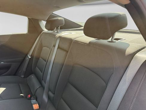 Used 2023 Chevrolet Malibu LT FWD image 35