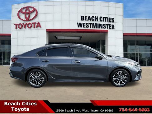 Used 2024 Kia Forte GT-Line w/ GT-Line Premium Package image 13