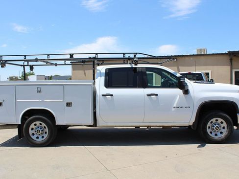 Used 2024 Chevrolet Silverado 3500 W/T w/ WT Convenience Package AWD/4WD image 6