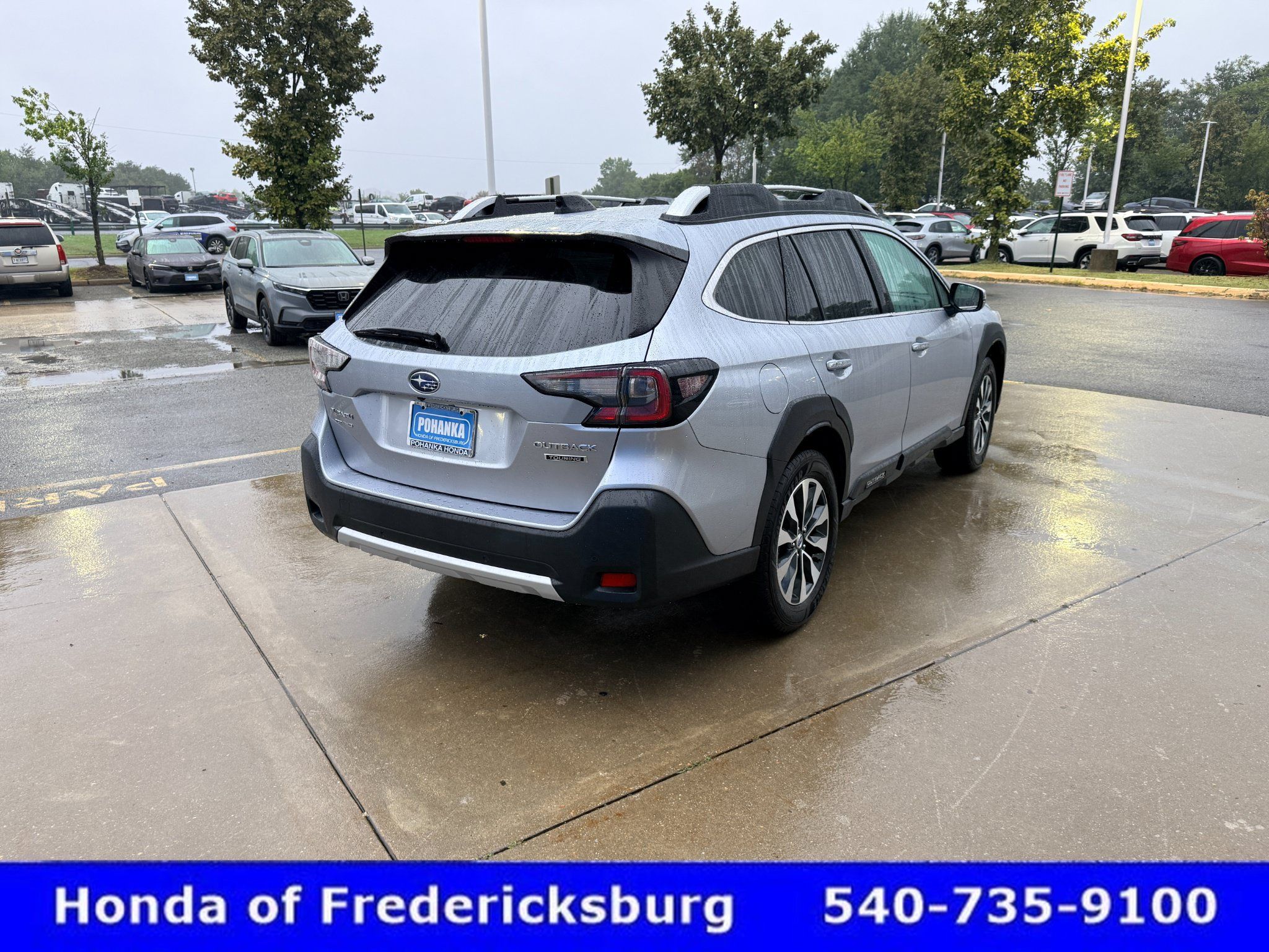 Used 2024 Subaru Outback Touring AWD/4WD image 6