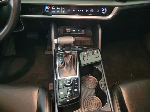 Used 2023 Kia Sportage EX image 20