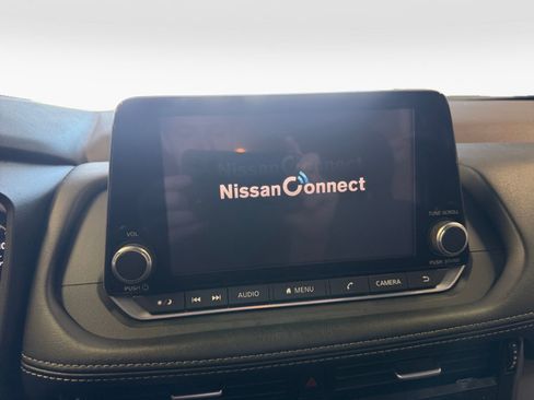 Used 2021 Nissan Rogue SV AWD/4WD image 21