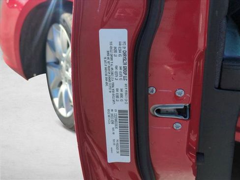 Used 2013 Dodge Dart SXT image 29