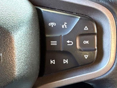 Used 2024 Ford Bronco Wildtrak image 19