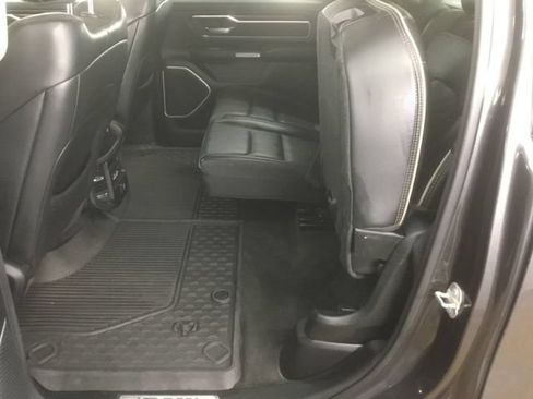 Used 2020 RAM 1500 Laramie AWD/4WD image 17