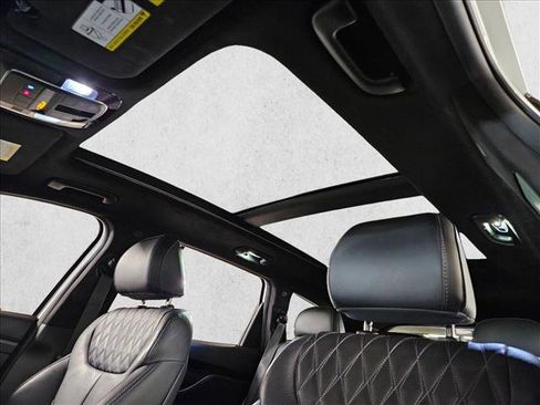 Used 2022 Hyundai Santa Fe Calligraphy image 17