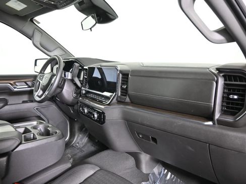 Used 2024 Chevrolet Silverado 1500 RST image 15