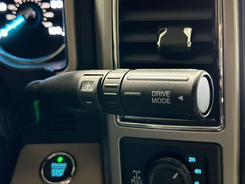 Used 2021 Ford F250 Lariat w/ Lariat Ultimate Package image 33