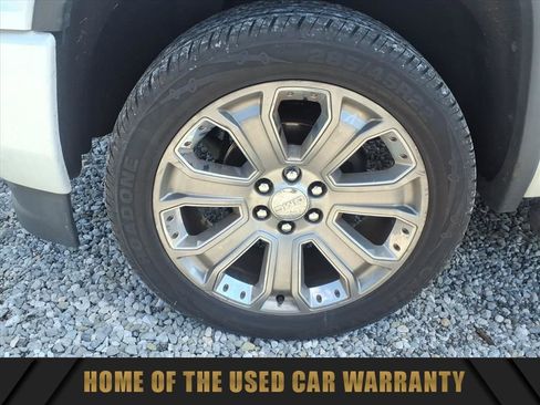 Used 2017 GMC Sierra 1500 Denali w/ Denali Ultimate Package image 11