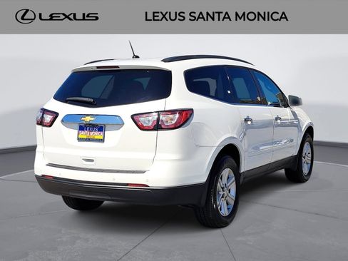 Used 2014 Chevrolet Traverse LT FWD image 5