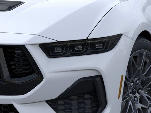 New 2026 Ford Mustang GT Premium w/ GT Performance Package RWD image 18