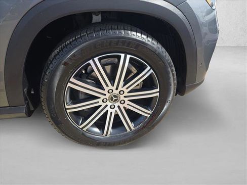 Certified 2025 Mercedes-Benz GLE 350 4MATIC image 23
