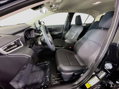 Used 2026 Toyota Corolla LE FWD image 21