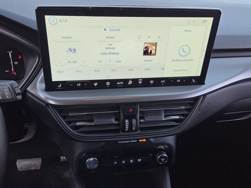Used 2025 Ford Escape SE FWD image 18