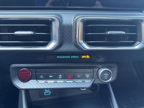 Used 2025 Ford Mustang GT Premium image 18