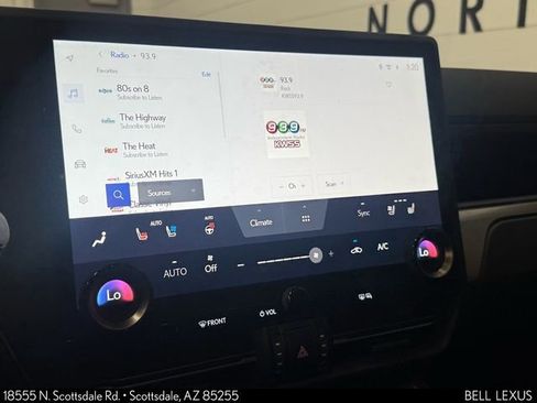 Used 2025 Lexus GX 550 image 20