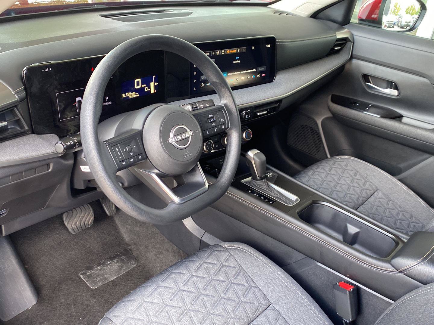 Certified 2025 Nissan Kicks SV AWD/4WD image 17