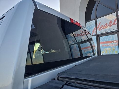 Used 2014 RAM 1500 Express image 21