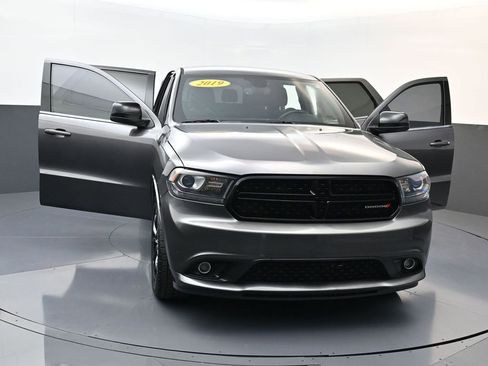 Used 2019 Dodge Durango SXT image 32