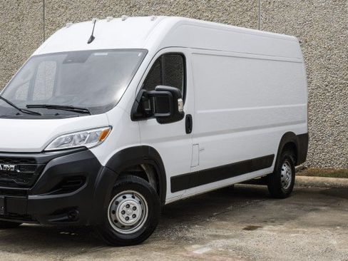Used 2023 RAM ProMaster 2500 FWD image 6