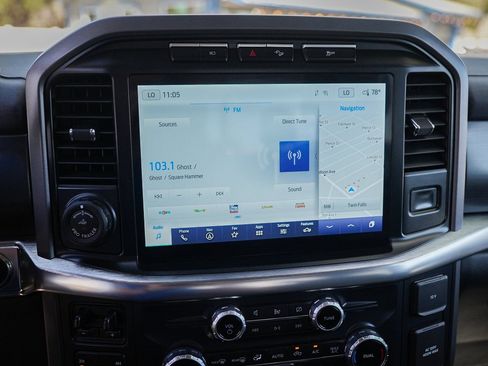 Used 2022 Ford F150 Lariat w/ Max Trailer Tow Package image 24