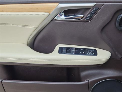 Used 2019 Lexus RX 350L Luxury image 17