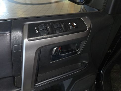 Used 2023 Toyota 4Runner SR5 Premium w/ Moonroof Package AWD/4WD image 13